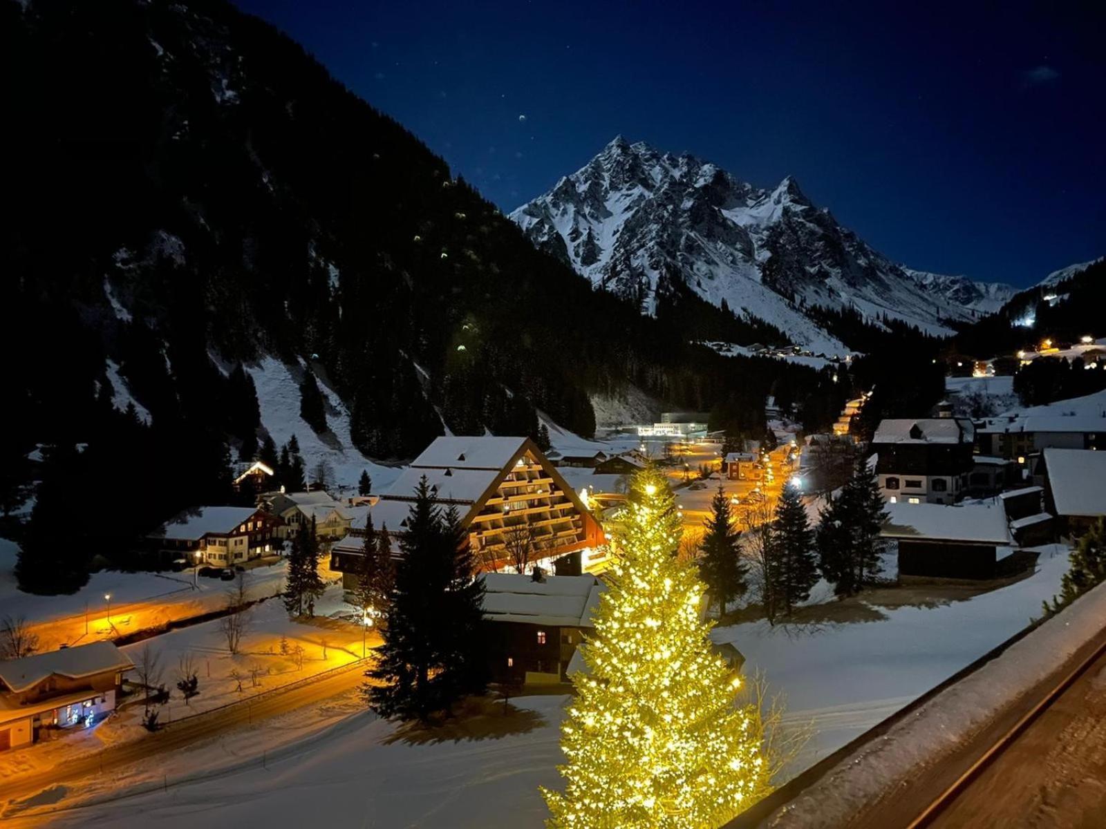 Hotel Alpenrose Gargellen Exteriör bild