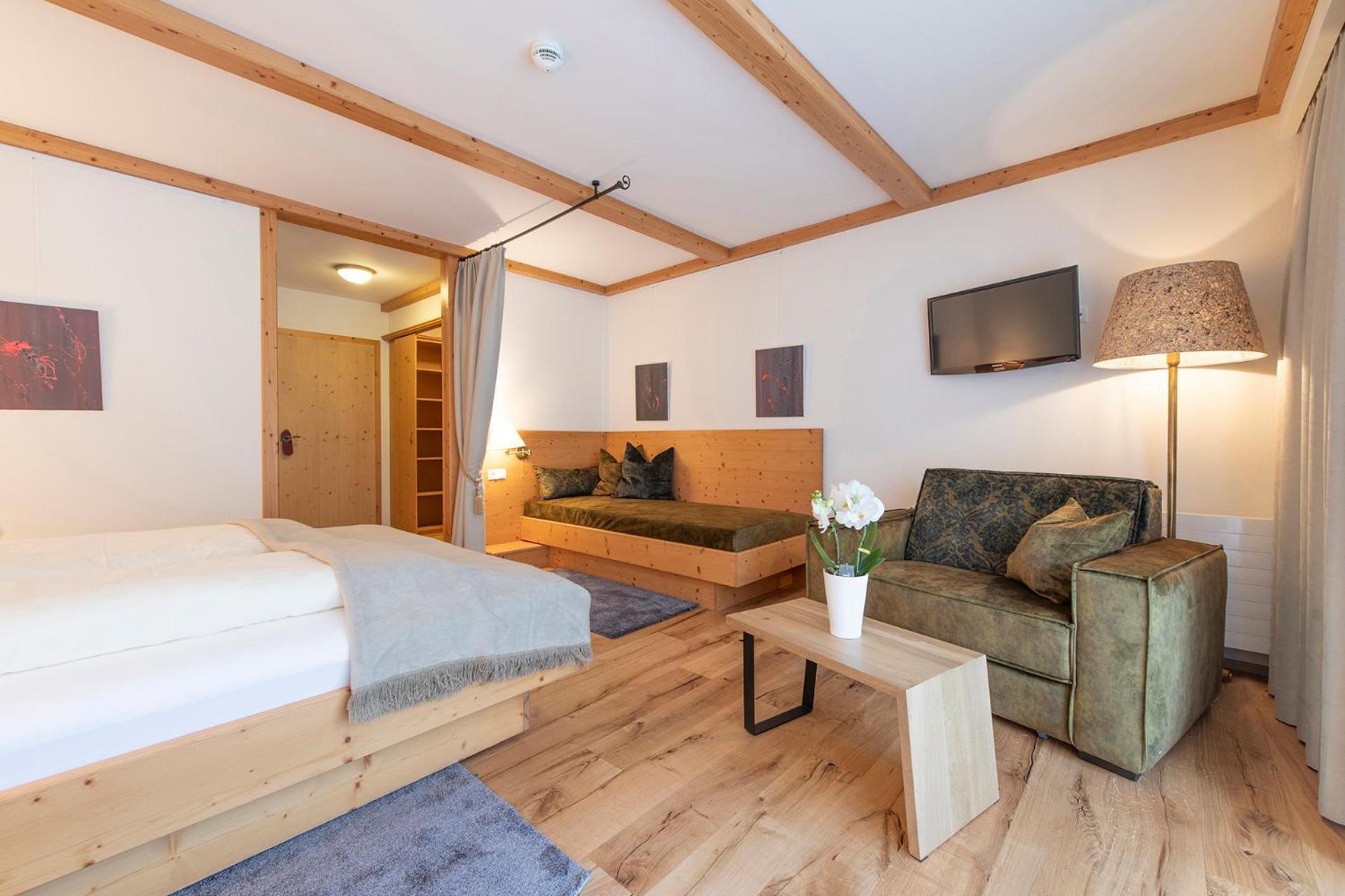 Hotel Alpenrose Gargellen Exteriör bild