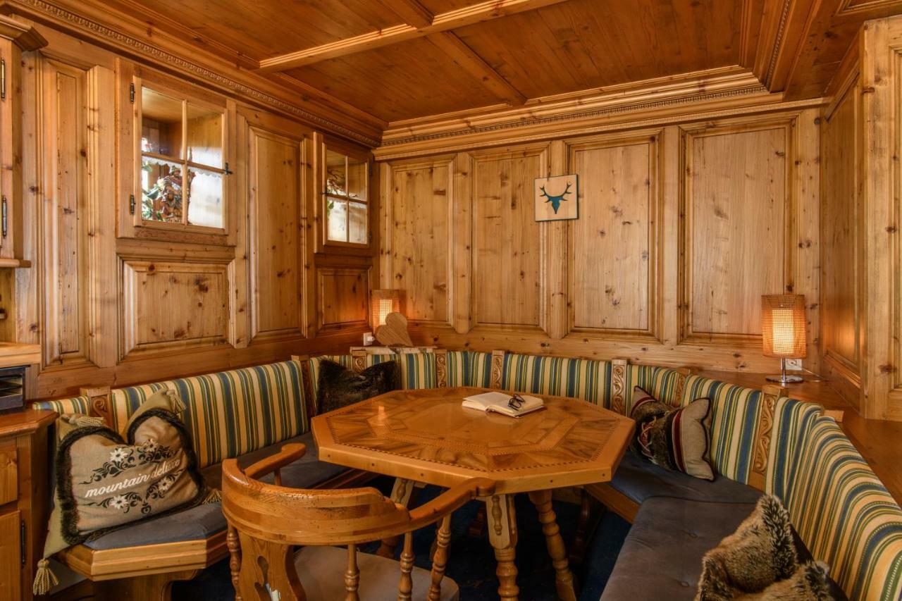 Hotel Alpenrose Gargellen Exteriör bild